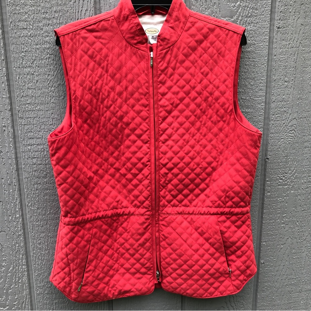 - Talbots ladies quilted vest. Coral, size medium.
